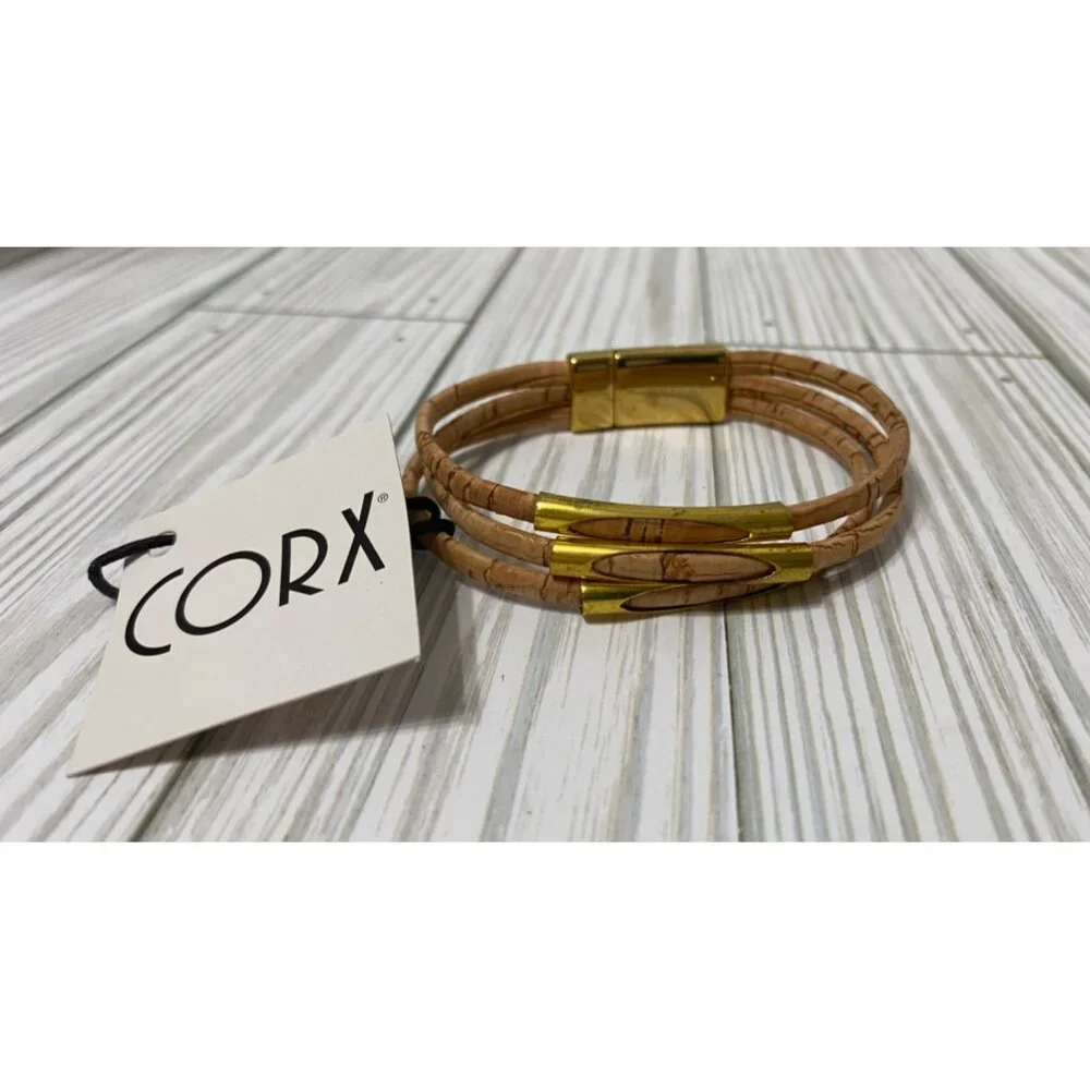 Corx Cork & Gold-Tone Metal Bracelet With Magnetic Clasp Recycled - Picture 1 of 6